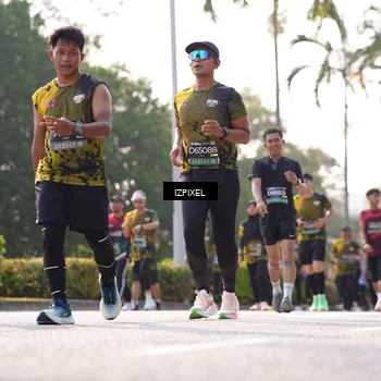 Runner Photo 6543764