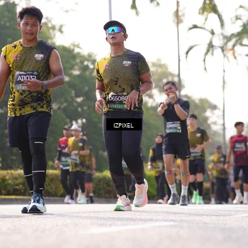 Runner Photo 6543768