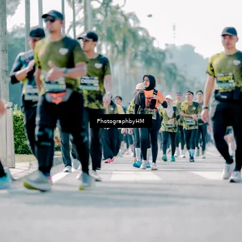 Runner Photo 6543784