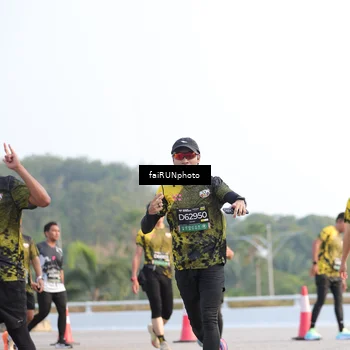 Runner Photo 6543795