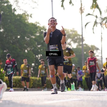 Runner Photo 6543817
