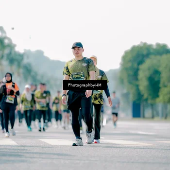 Runner Photo 6543827