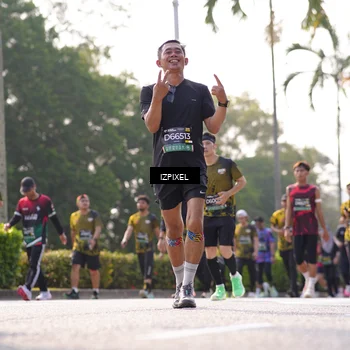 Runner Photo 6543833