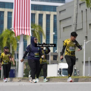 Runner Photo 6543837