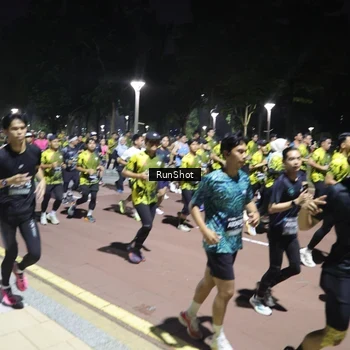 Runner Photo 6543842