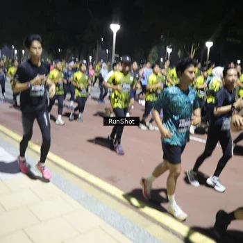 Runner Photo 6543843
