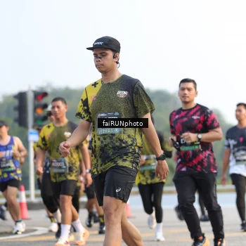 Runner Photo 6543844