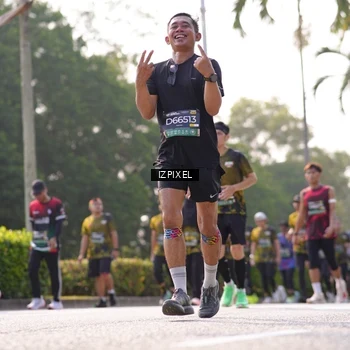 Runner Photo 6543847