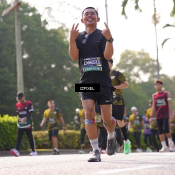 Runner Photo 6543862