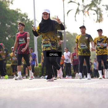 Runner Photo 6543880