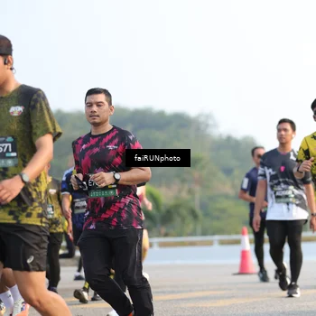 Runner Photo 6543890