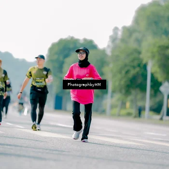 Runner Photo 6543923