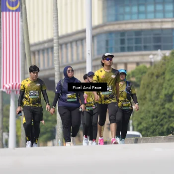 Runner Photo 6543930