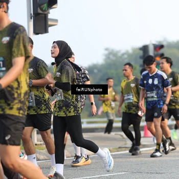 Runner Photo 6543934