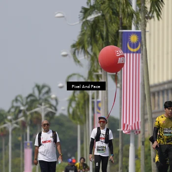 Runner Photo 6543935