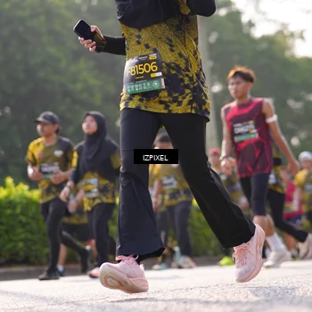 Runner Photo 6543941