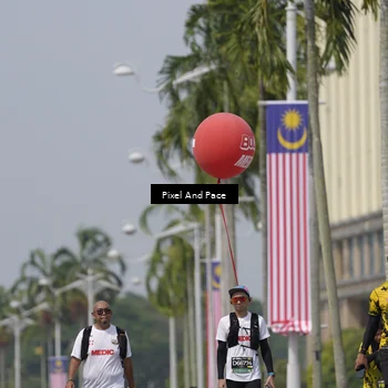 Runner Photo 6543945