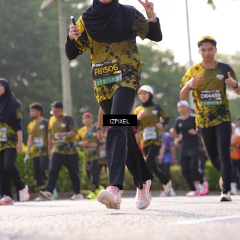 Runner Photo 6543952