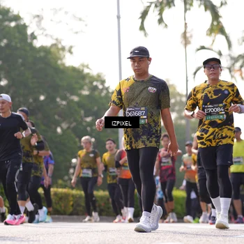 Runner Photo 6543956