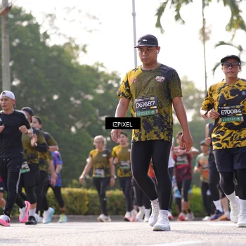 Runner Photo 6543958