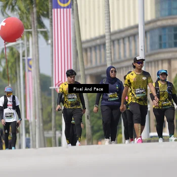 Runner Photo 6543961