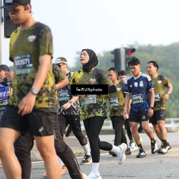 Runner Photo 6543973