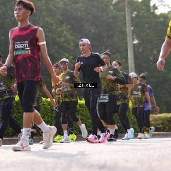 Runner Photo 6543982