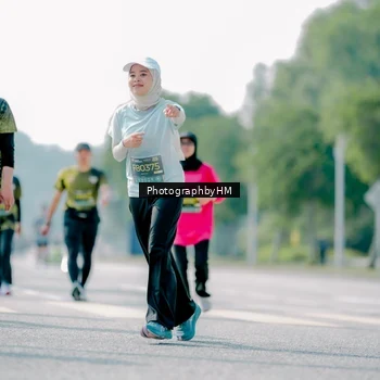 Runner Photo 6543985