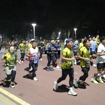 Runner Photo 6543987