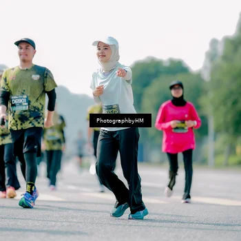 Runner Photo 6543991