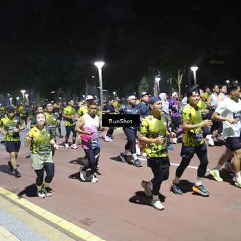 Runner Photo 6543992