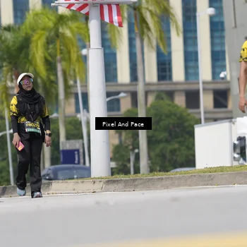 Runner Photo 6543996