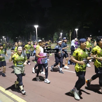 Runner Photo 6544006