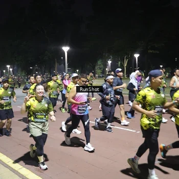 Runner Photo 6544009