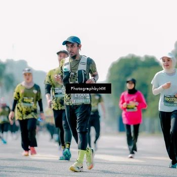 Runner Photo 6544028