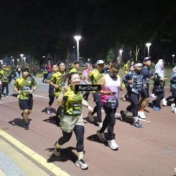 Runner Photo 6544033