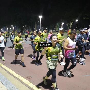 Runner Photo 6544041