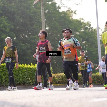 Runner Photo 6544060