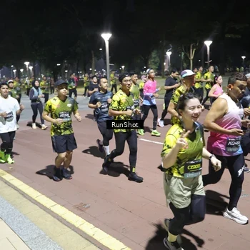 Runner Photo 6544073
