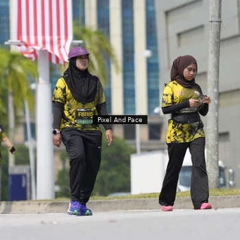 Runner Photo 6544075