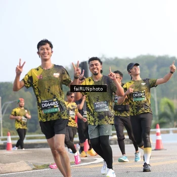 Runner Photo 6544109