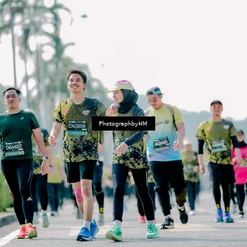 Runner Photo 6544136