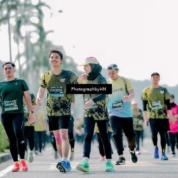 Runner Photo 6544137