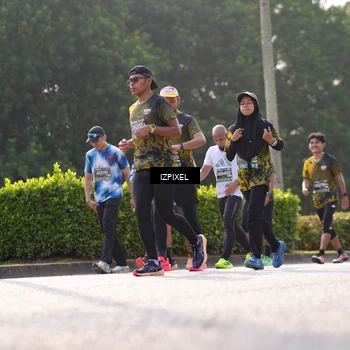 Runner Photo 6544171