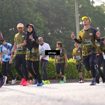 Runner Photo 6544172
