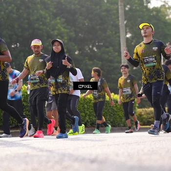 Runner Photo 6544173