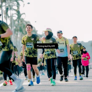Runner Photo 6544175