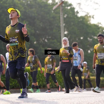 Runner Photo 6544209