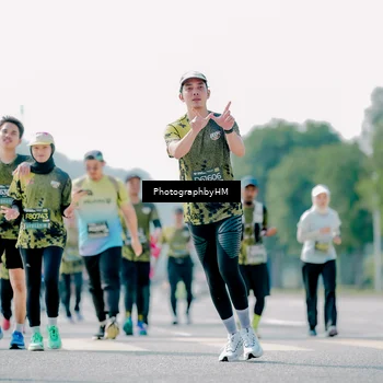 Runner Photo 6544227