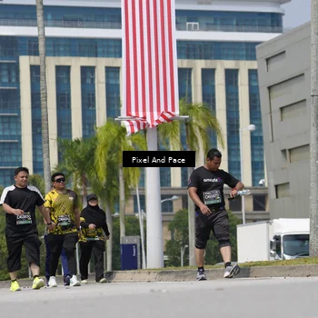 Runner Photo 6544229